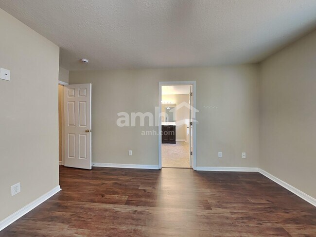 Building Photo - 10808 Candle Stick Ln