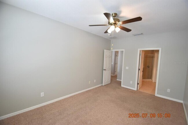 Building Photo - 2954 Birchcreek Dr