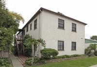 Primary Photo - 4421-4427 Florida St