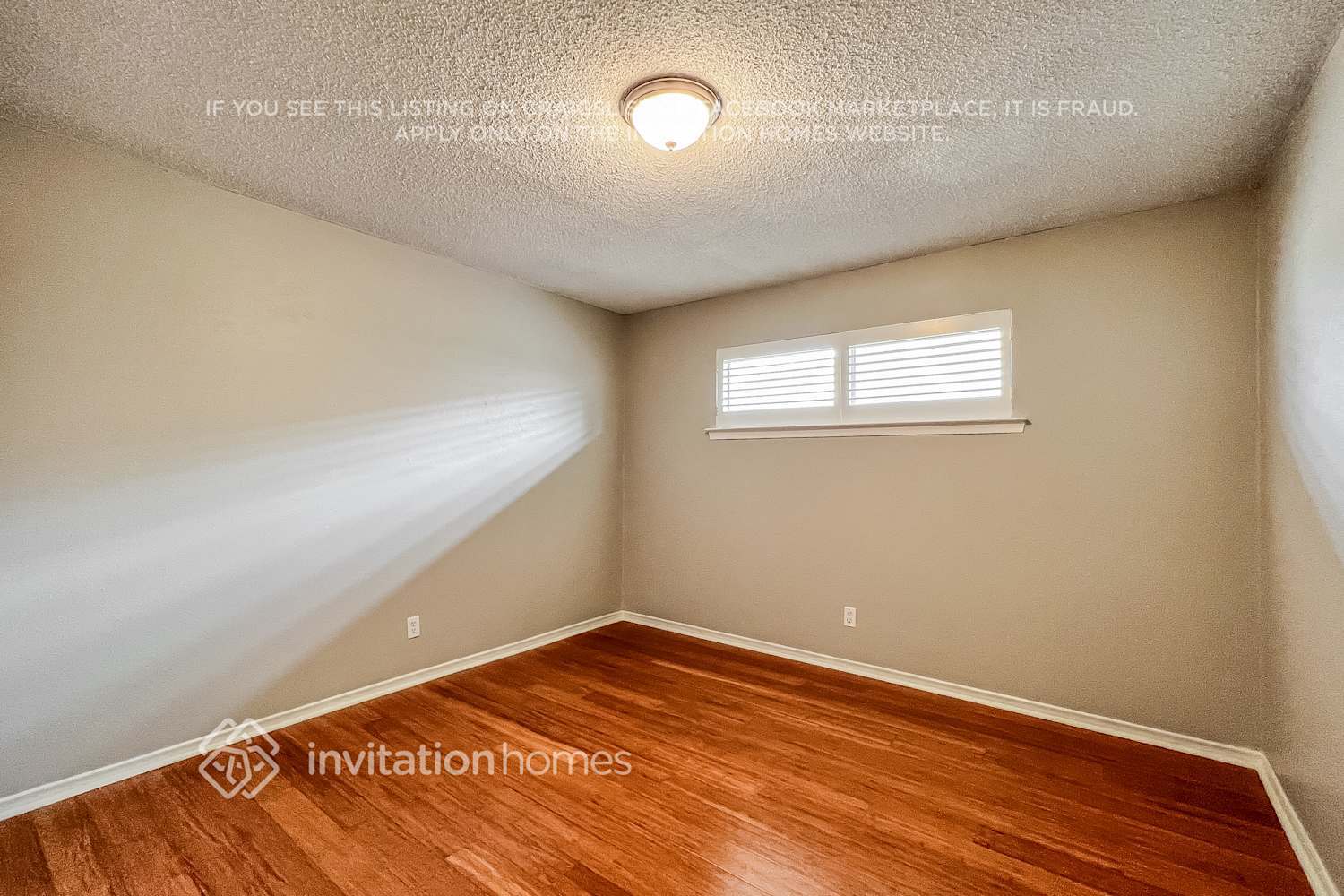 Building Photo - 1506 Mayfield Ave