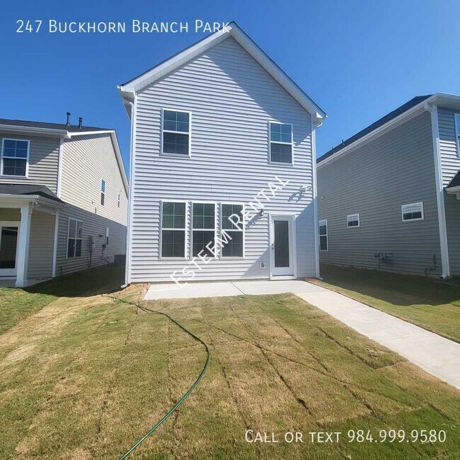 Building Photo - 247 Buckhorn Br Pk