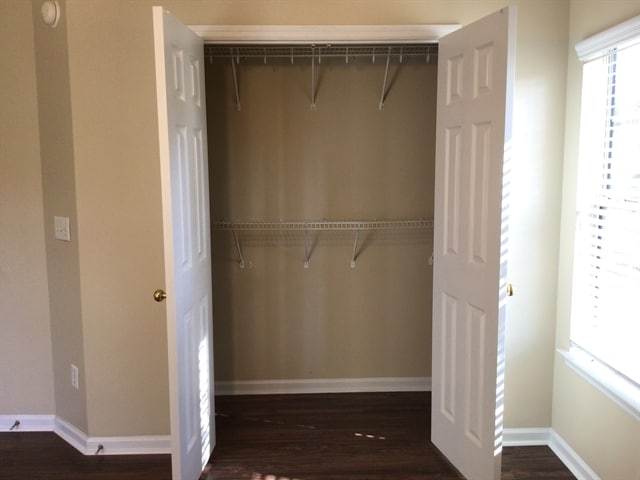 Building Photo - 103 Bill Park Dr