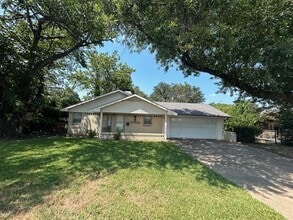 Building Photo - 1735 14th St