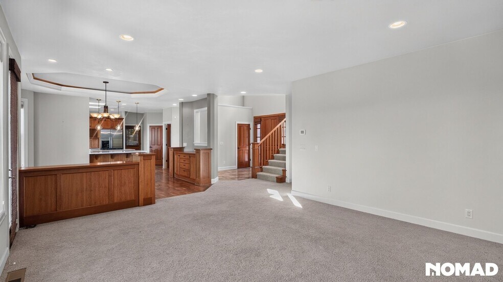 Building Photo - 453 Dellwood Dr