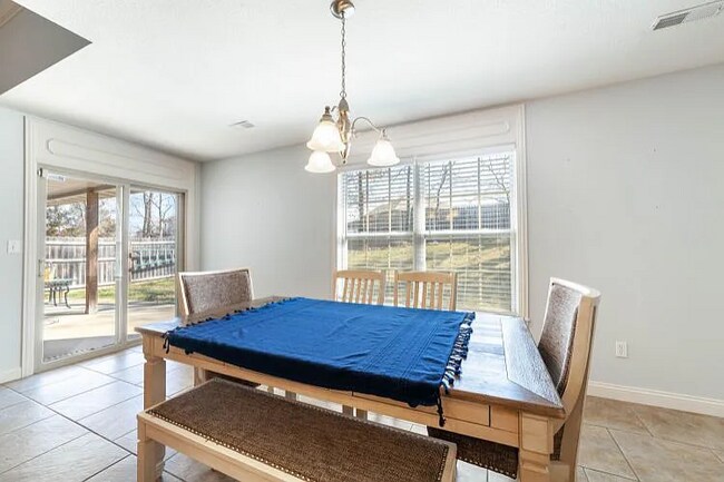 Building Photo - 4400 Orrine St