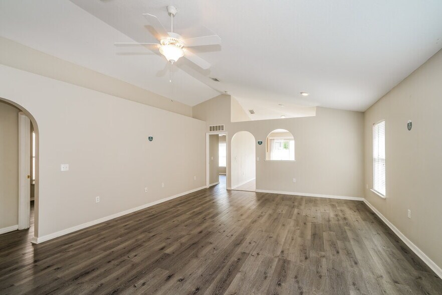 Building Photo - 3646 Fyfield Ct