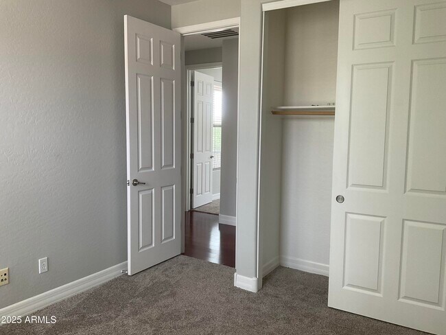 Building Photo - 20893 W Cora Vista