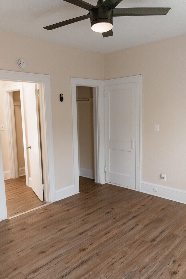 Building Photo - 515.5 N Monroe St