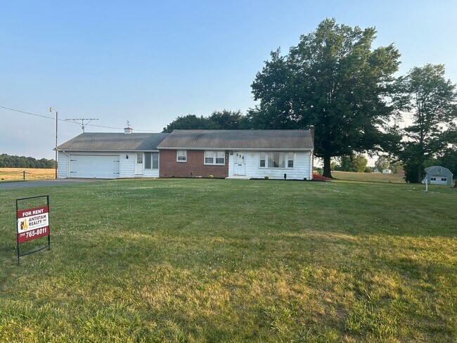 Building Photo - Lovely Single-Family Home
