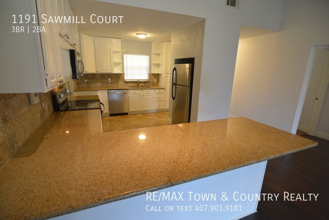 Building Photo - 1191 Sawmill Ct