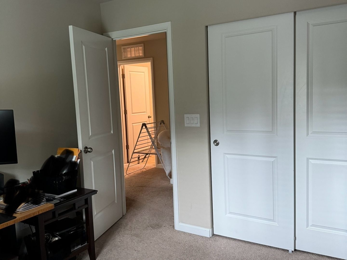 Building Photo - 4132 Cameron Dr NE