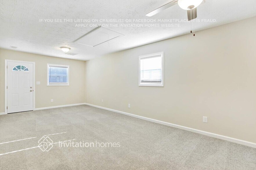 Building Photo - 1338 Fairridge Cir SW