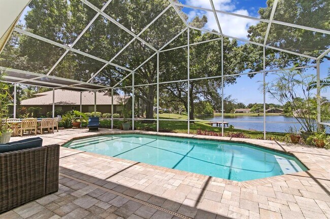 Building Photo - 8412 Ridgebrook Cir
