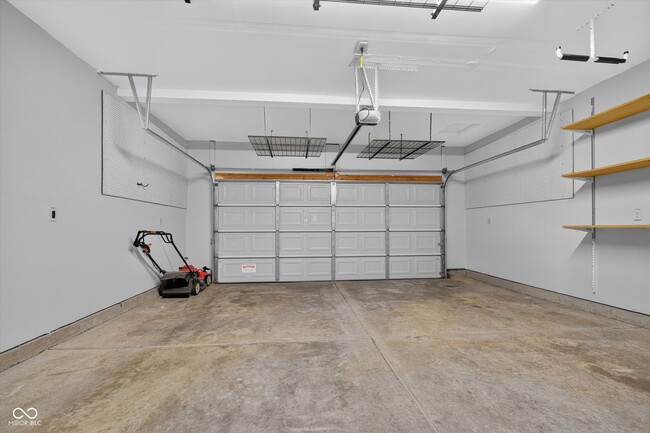 Building Photo - 793 N Crystal Dr