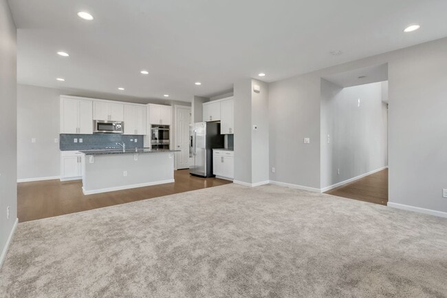 Building Photo - Spacious 3-Bedroom Home in the Heart of Gig Harbor!