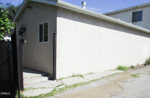 Building Photo - 3332 Thorpe Ave