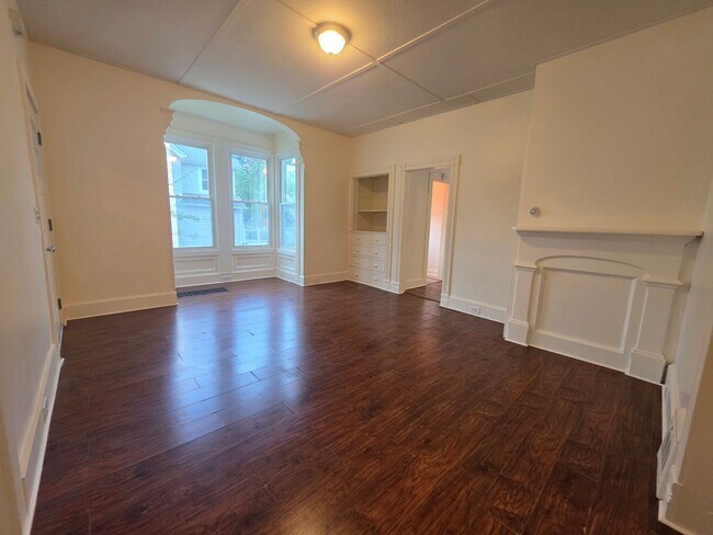Building Photo - 54 Sprague Ave