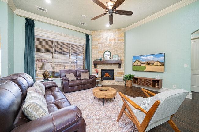 Building Photo - 1610 Olympic Drive