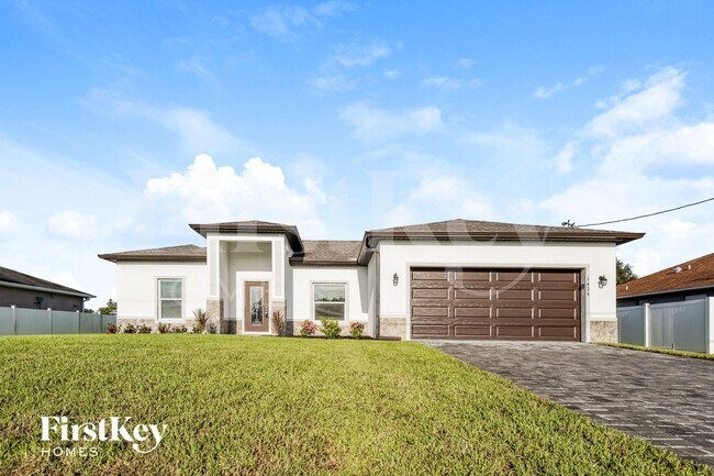 Primary Photo - 1424 NE 1st Ave