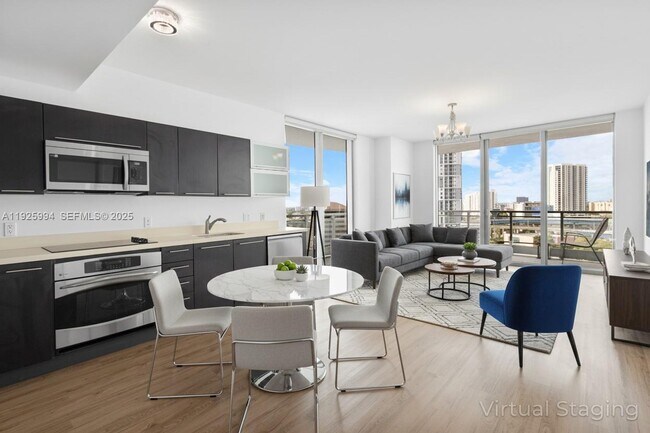 Primary Photo - 90 SW 3rd St