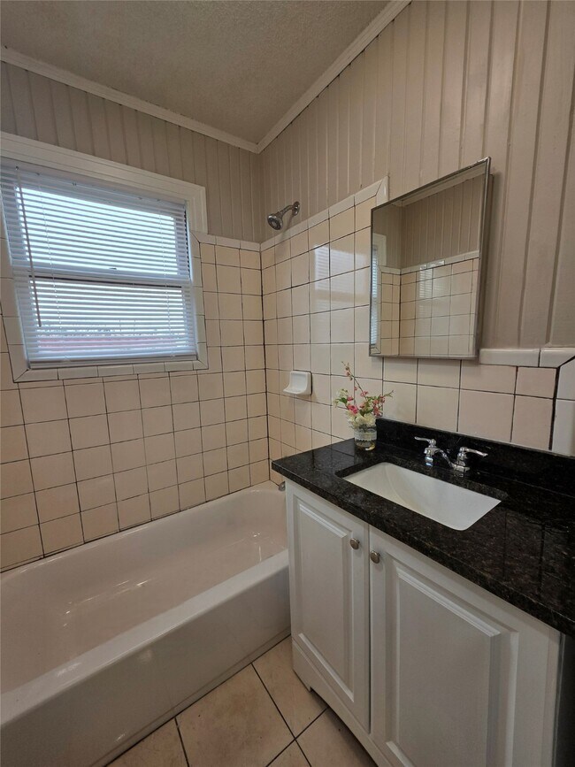 Building Photo - 12307 Nola Ct