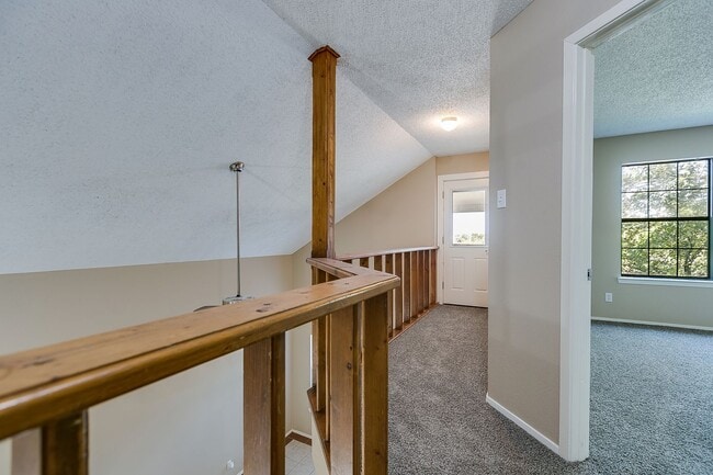 Building Photo - COMING JANUARY 2026 - Spacious 2-Bedroom Townhome with River View!