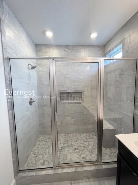 Building Photo - 817 Marksman Ct