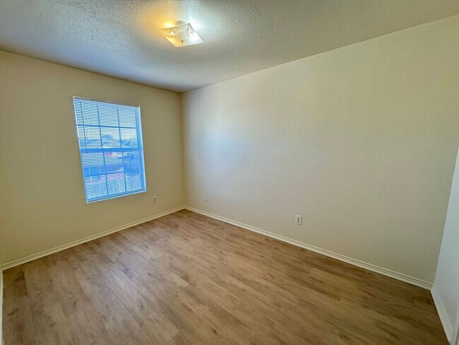 Building Photo - 4200 July Dr