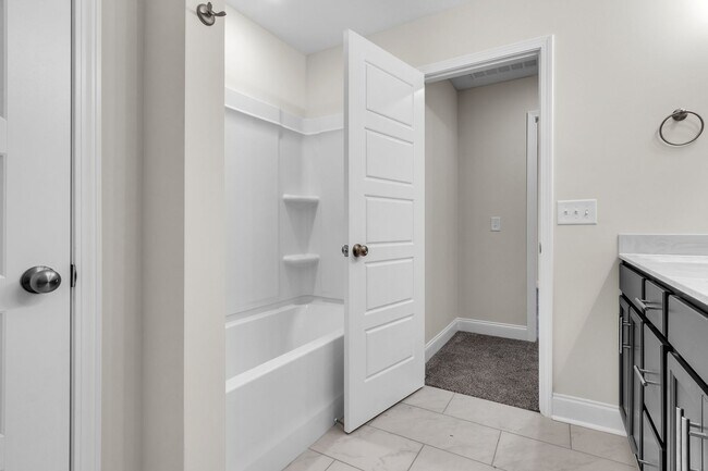 Building Photo - New Construction Ruby Floor Plan Near Exit 4