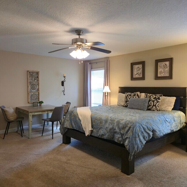 Building Photo - 400 Yancey St