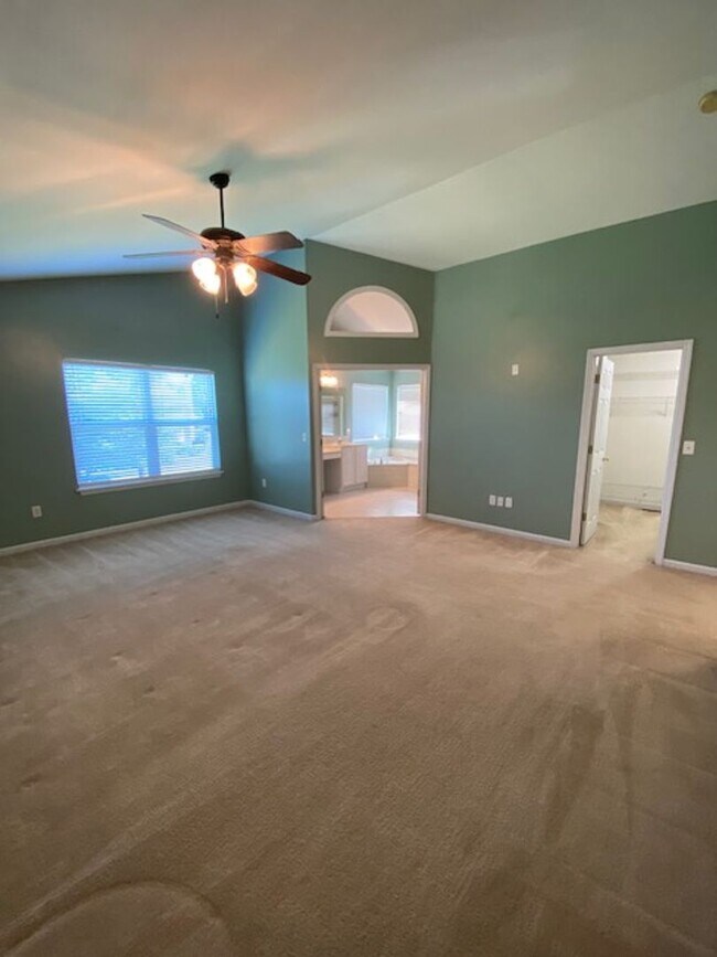 Building Photo - 2209 Tigers Way