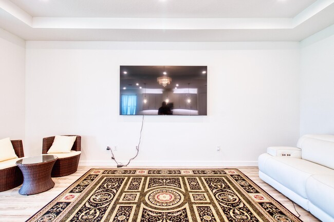 Building Photo - 10407 SW Aquila Wy