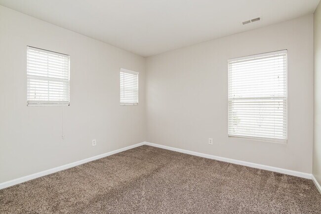 Building Photo - 141 Bellfare Dr