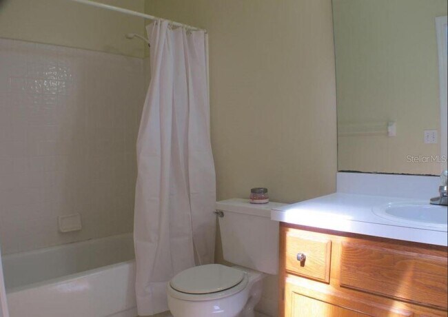 Building Photo - 5205 SW 97th Dr