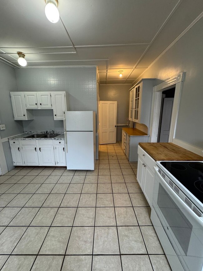 Interior Photo - 45-47 Prospect St.