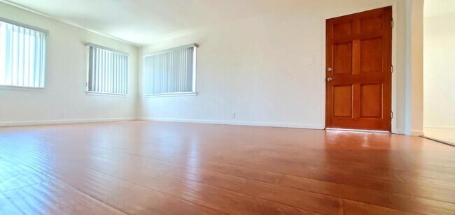 Building Photo - 8422 Wells St