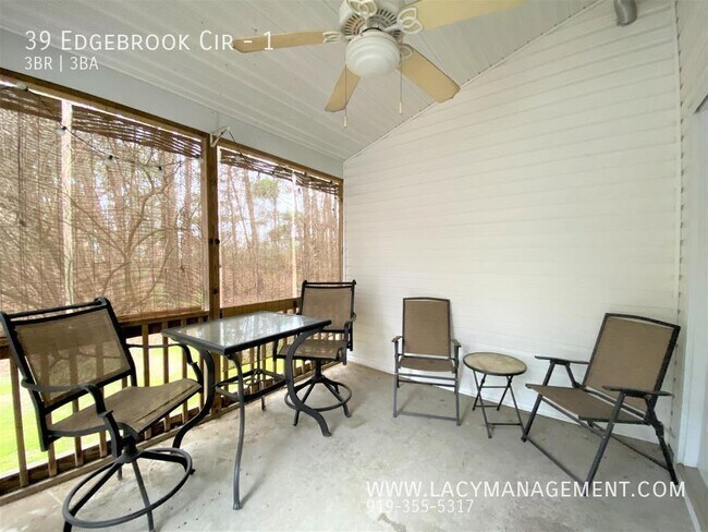 Building Photo - 39 Edgebrook Cir