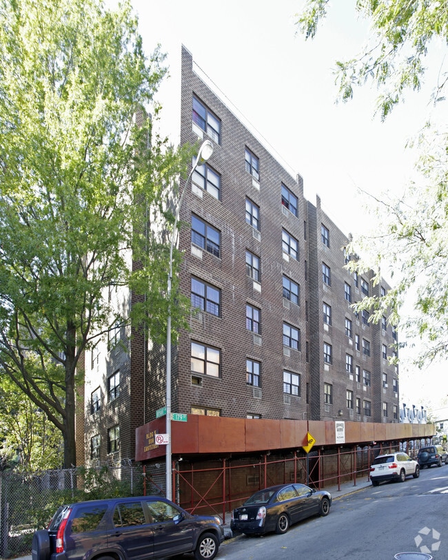 West Farms Square Plaza Apartments III 998 E 179th St Bronx NY 10460
