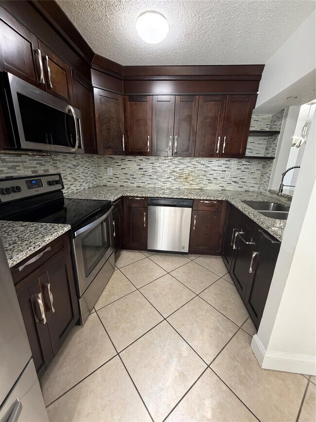 Building Photo - 10631 NW 14th St