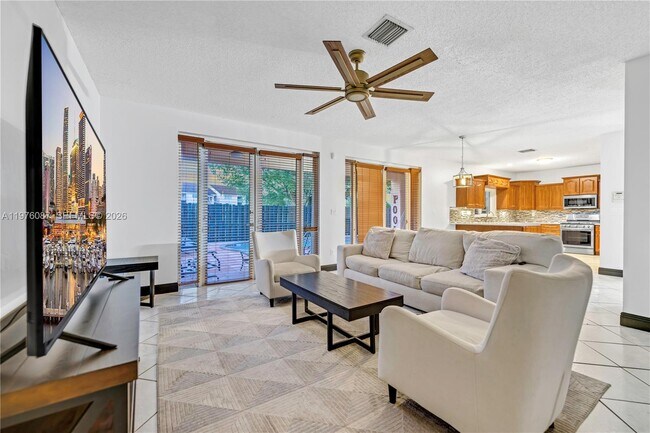 Building Photo - 15255 SW 108th Terrace