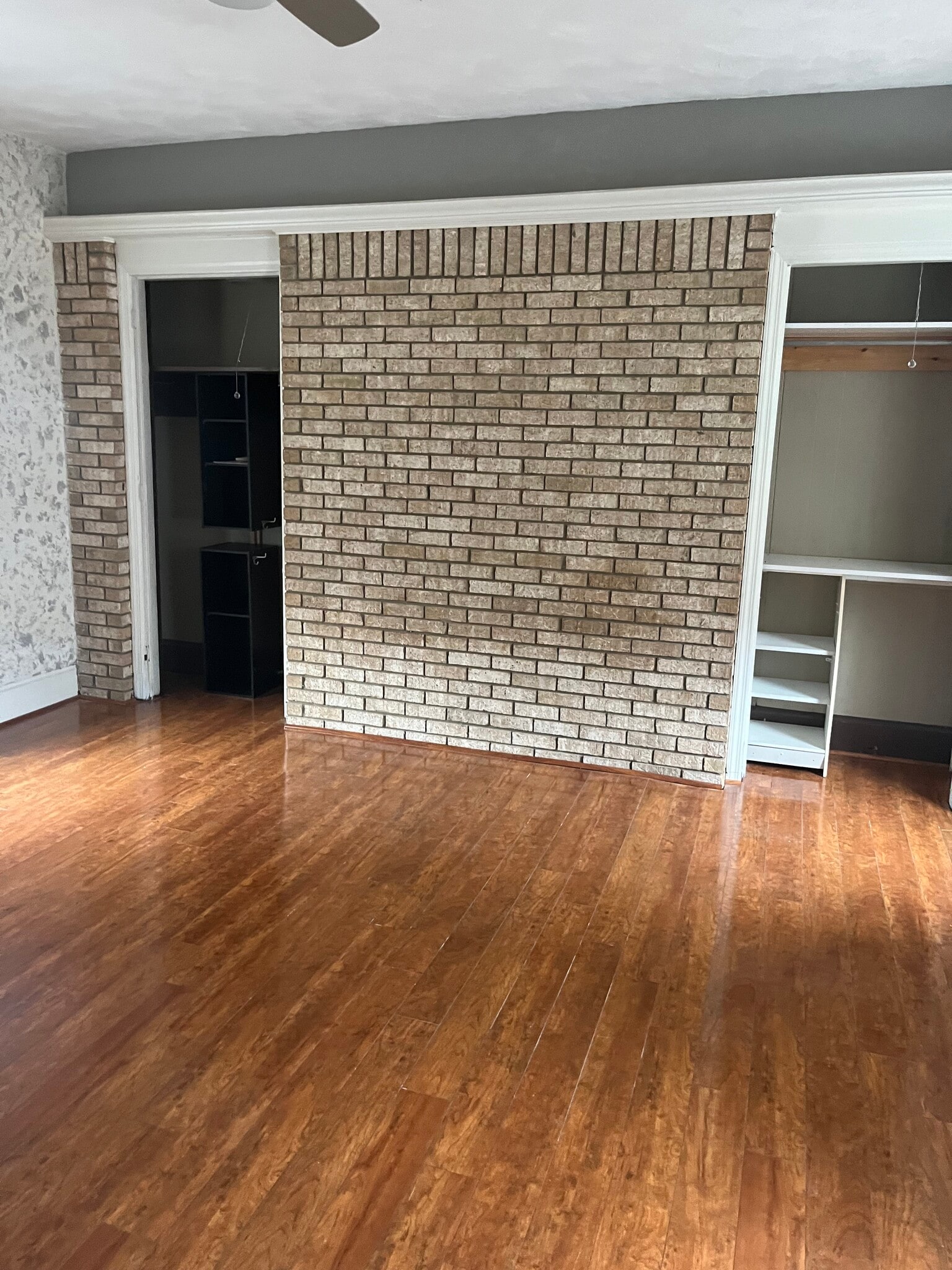 Building Photo - 422 Steck St