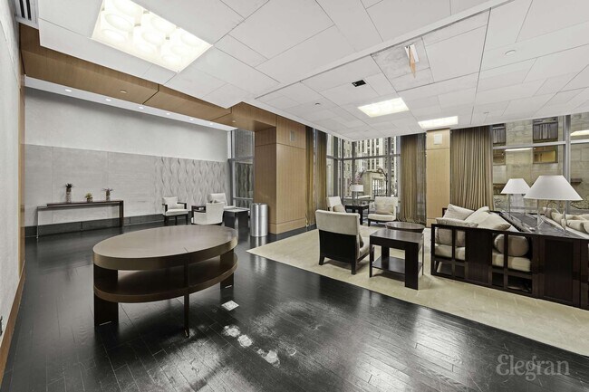 Building Photo - 18 W 48th St