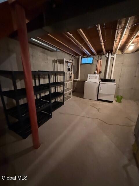 Building Photo - 14 Foxfire Ln