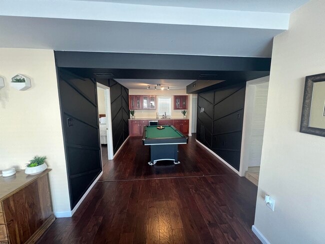 Building Photo - 239 N Derby Ave