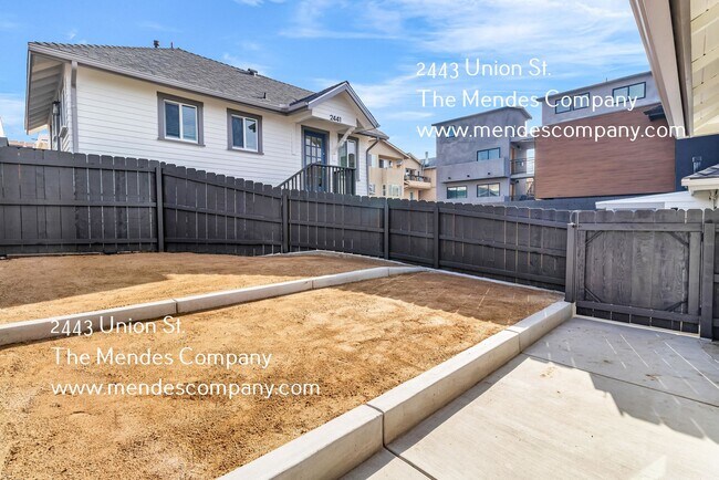 Building Photo - 2443 Union St