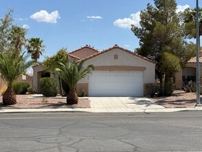 Building Photo - 876 Adobe Flat Dr