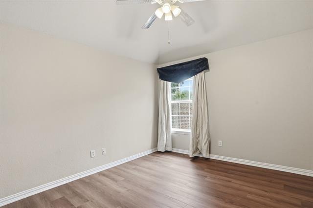 Building Photo - 1013 Elmgrove Ct
