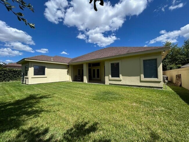 Building Photo - 3335 Hagen Lp