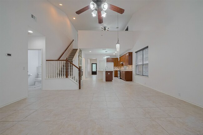 Building Photo - 24543 Carlton Springs Ln