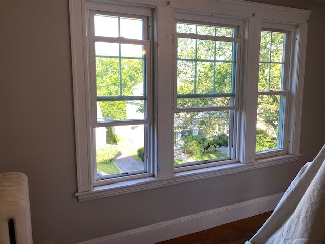 Building Photo - 43 Pequossette St